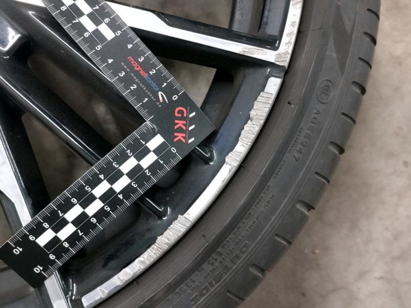 BMW 1er 2021 — photo 23