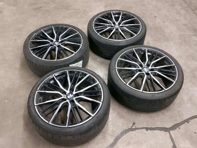 BMW 1er 2021 — photo 16
