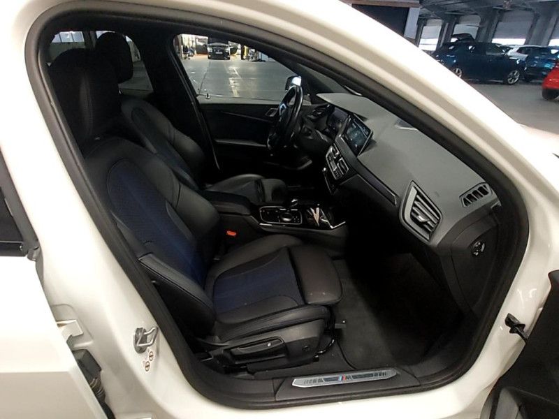 BMW 1er 2021 — photo 13