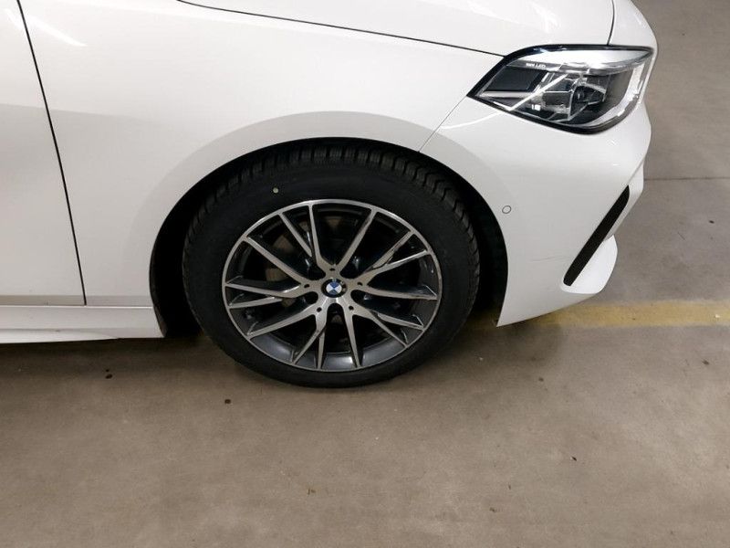 BMW 1er 2021 — photo 26