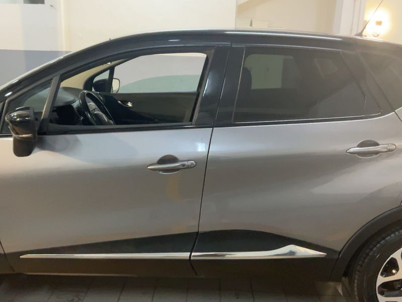 Renault Captur 1.5 dCi Sport Edition — zdjęcie 4