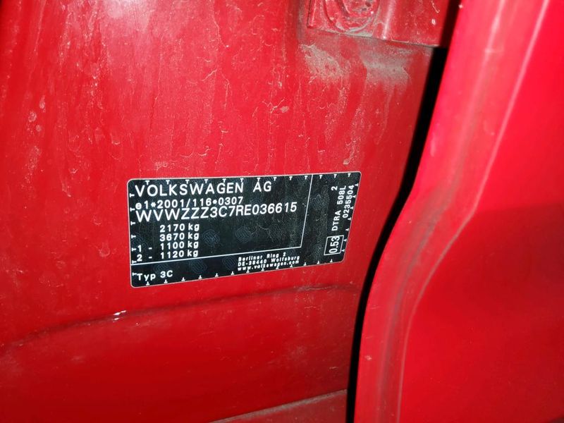 Volkswagen Passat 2.0 TDI Business — zdjęcie 17