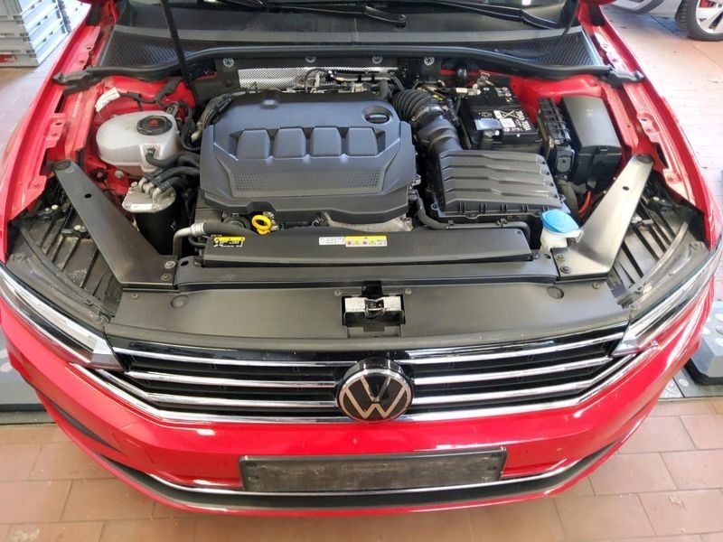 Volkswagen Passat 2.0 TDI Business — zdjęcie 8