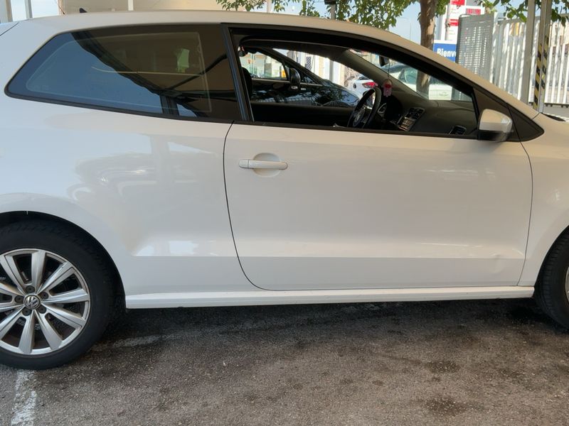 Volkswagen Polo 1.2 TSI Sport 2011 – снимка 10