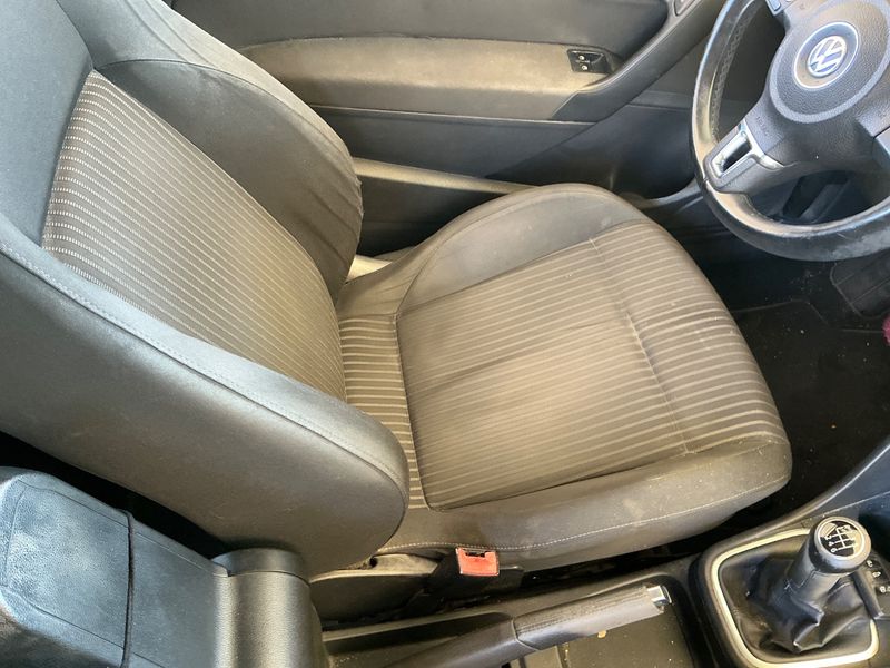 Volkswagen Polo 1.2 TSI Sport 2011 – снимка 27