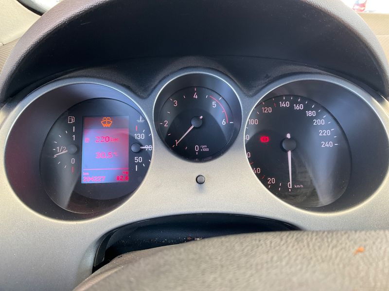 Seat Toledo 2.0 TDI Sport-up — zdjęcie 4