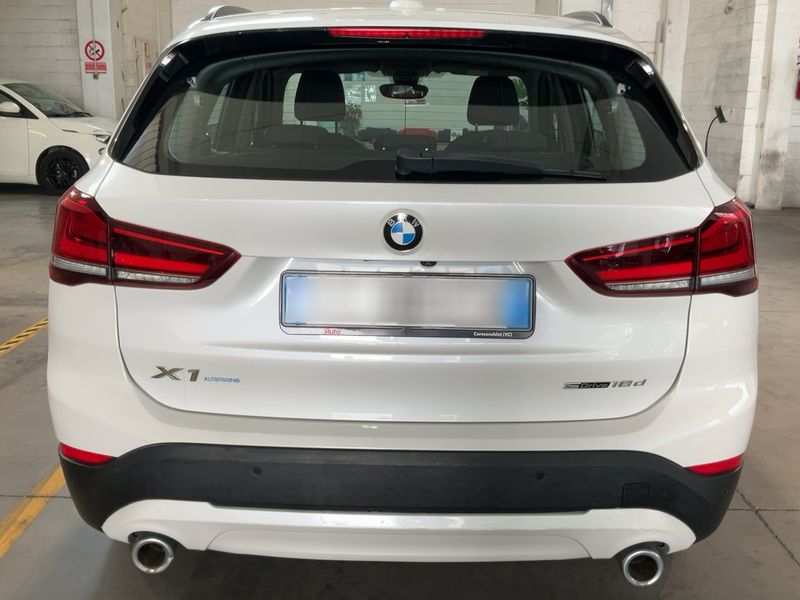 BMW X1 sDrive 18d Advantage 2020 – снимка 7