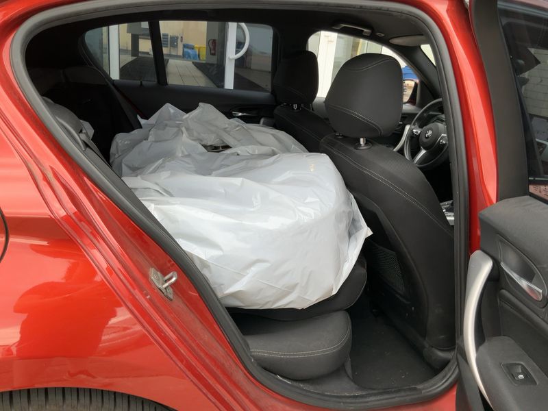 BMW 1er 118i Edition M Sport Shadow 2019 – снимка 20