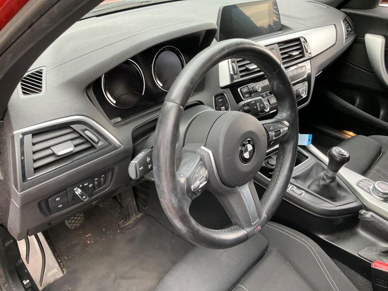 BMW 1er 118i Edition M Sport Shadow 2019 – снимка 32