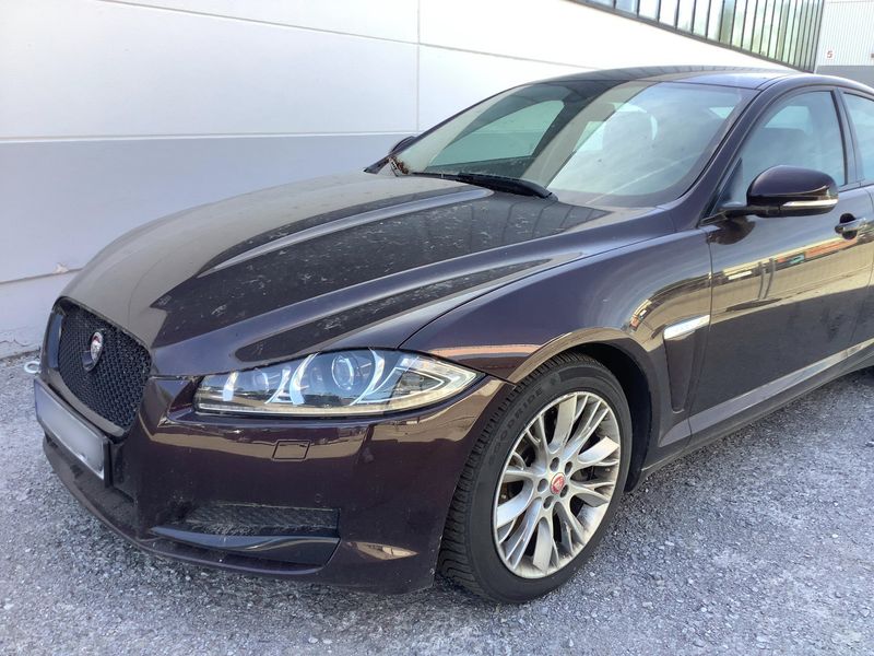 Jaguar XF 3.0 V6 Kompressor — zdjęcie 2