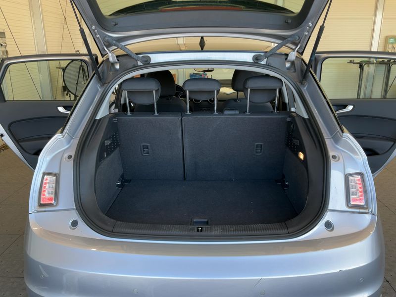 Audi A1 Sportback 1.4 TFSI Admired — zdjęcie 10