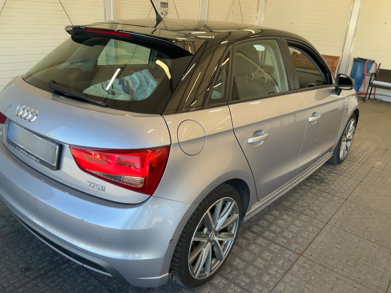 Audi A1 Sportback 1.4 TFSI Admired — zdjęcie 6