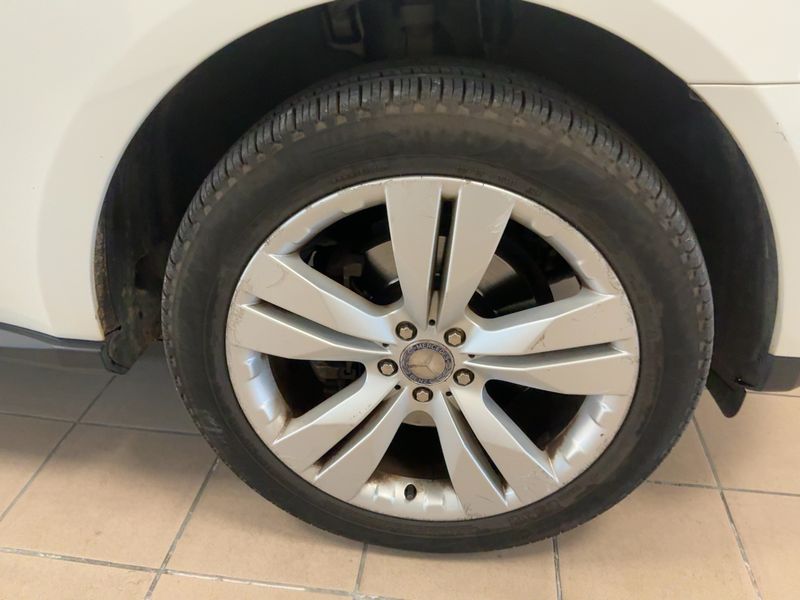 Mercedes-Benz M-Klasse ML 350 CDI 4Matic 2011 – снимка 11