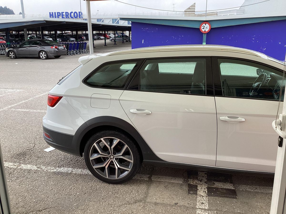 Seat Leon 2018 — photo 11