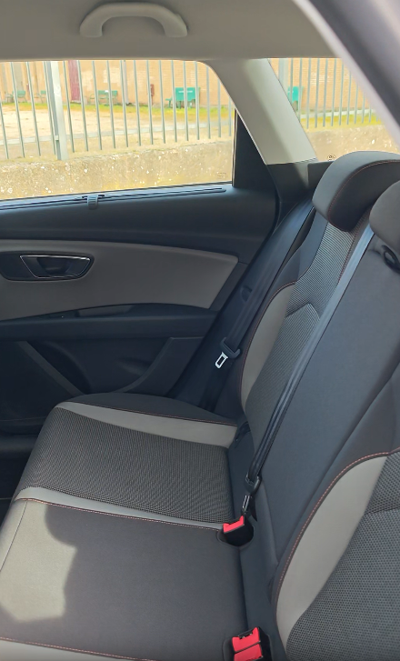 Seat Leon 2018 — photo 27