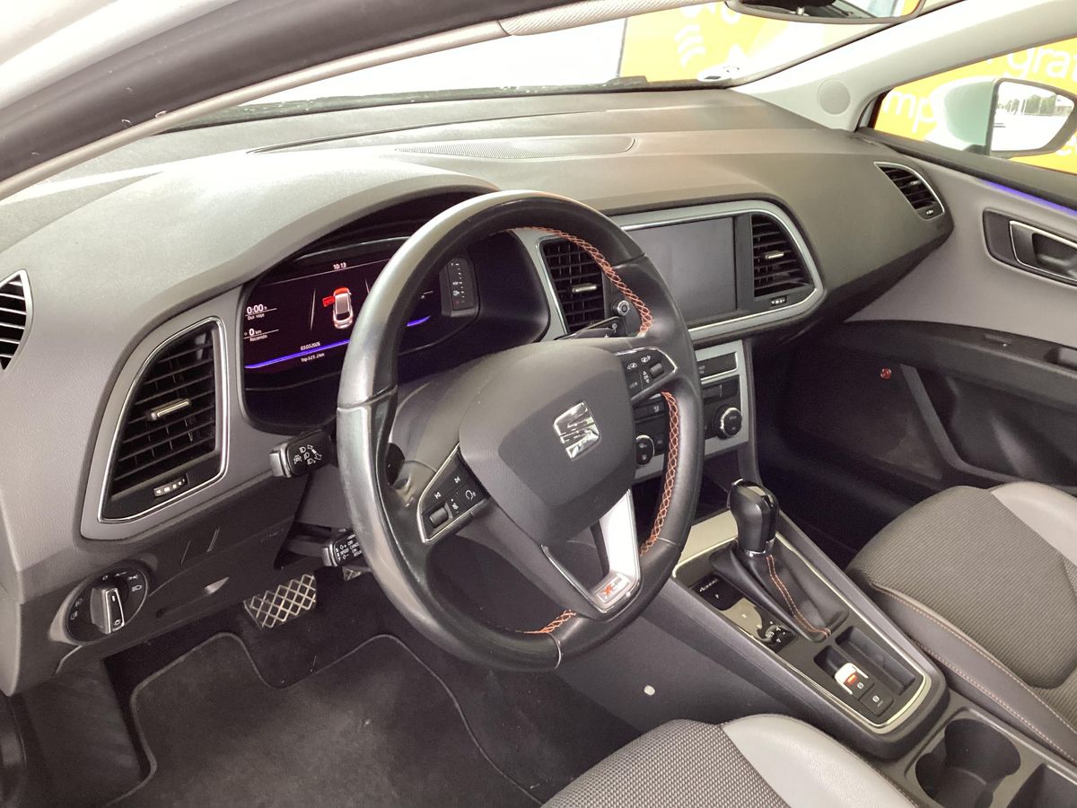 Seat Leon 2018 — photo 17