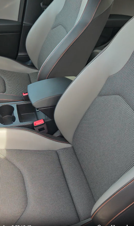 Seat Leon 2018 — photo 26