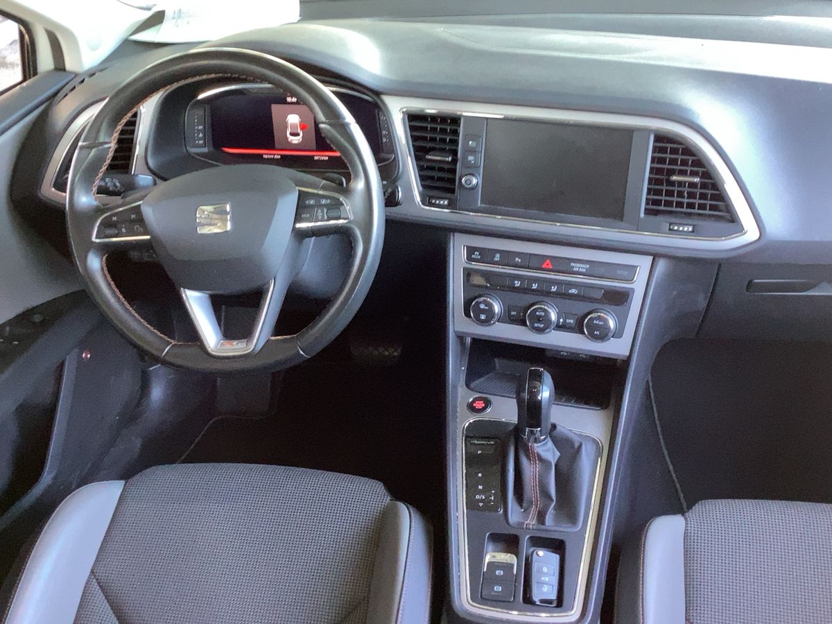 Seat Leon 2018 — photo 18