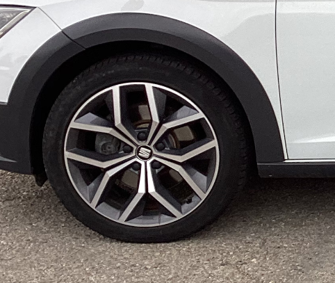 Seat Leon 2018 — photo 4