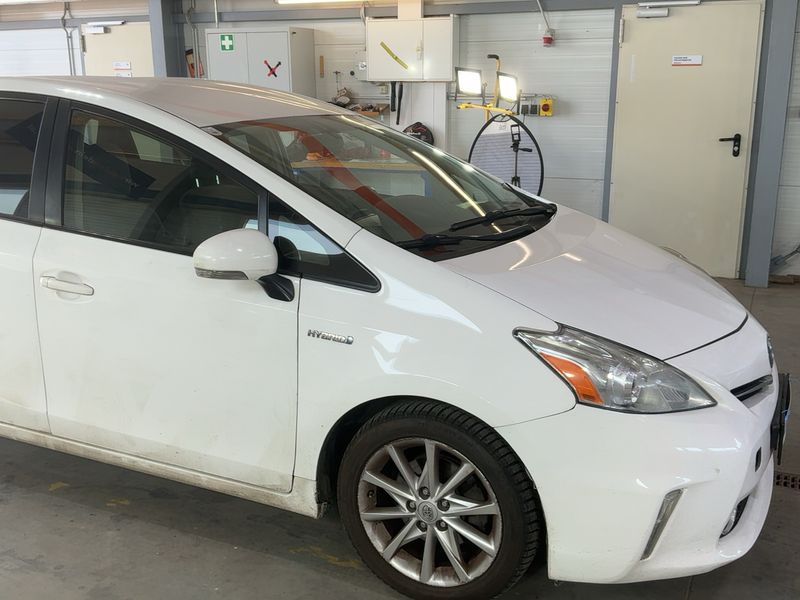 Toyota Prius+ 1.8 Comfort 2014 – снимка 12