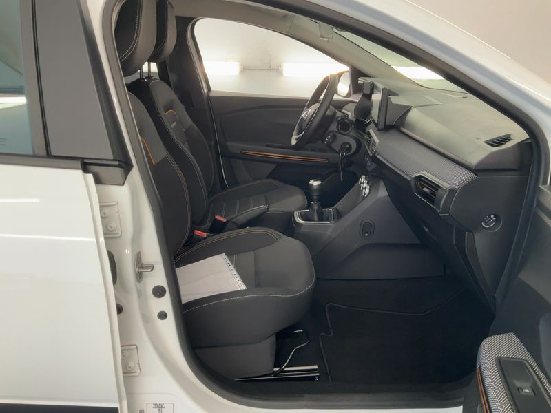 Dacia Sandero 1.0 TCe LPG Stepway Comfort — zdjęcie 11