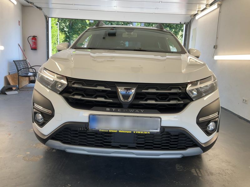 Dacia Sandero 1.0 TCe LPG Stepway Comfort — zdjęcie 9