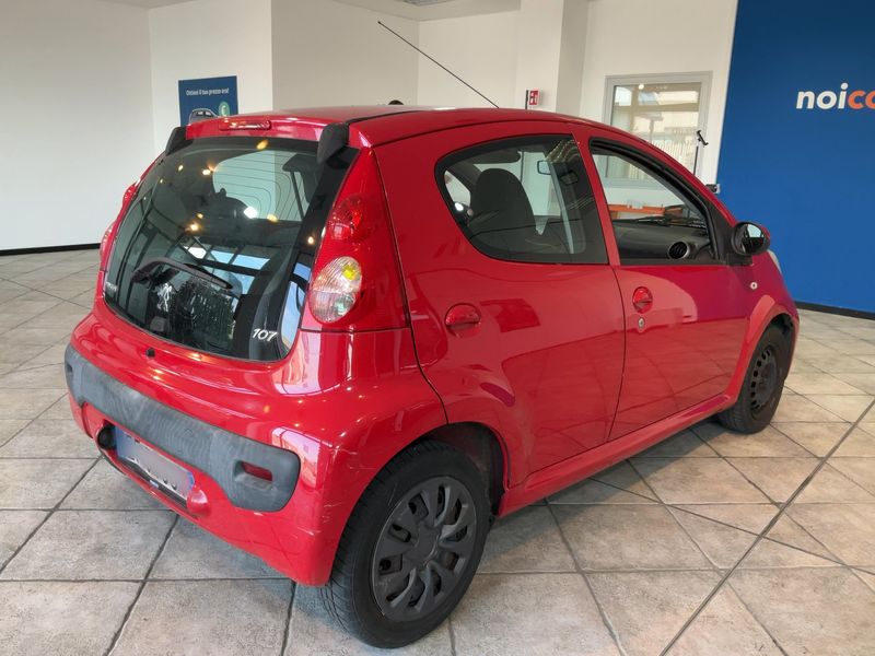 Peugeot 107 1.0 Plasir — zdjęcie 6