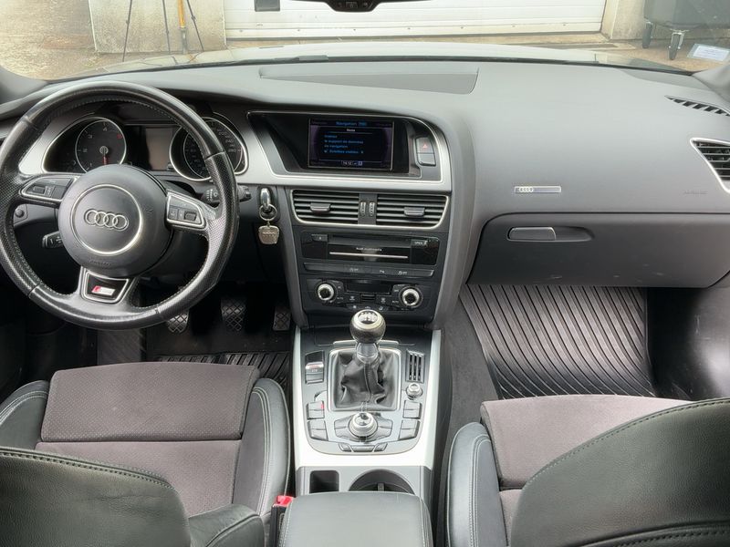 Audi A5 2.0 TDI — zdjęcie 12
