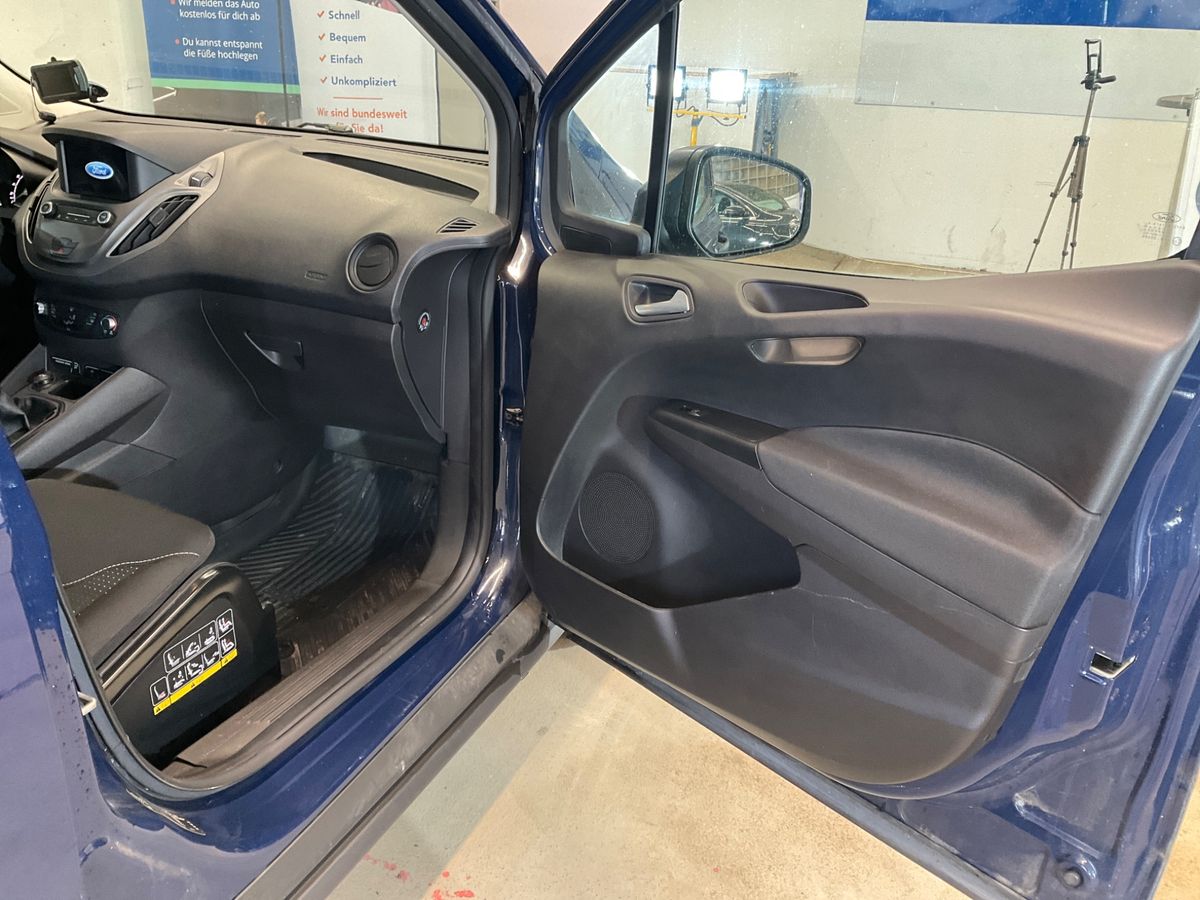 Ford Transit 2022 — photo 33