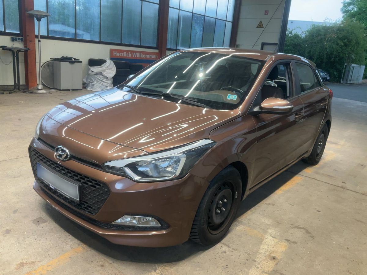 Hyundai i20 2017 — photo 1