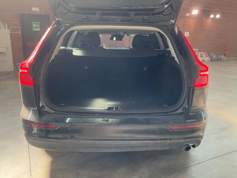 Volvo V60 2.0 D3 Business 2020 – снимка 15
