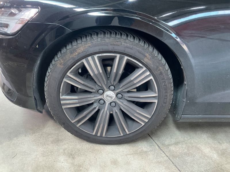 Volvo V60 2.0 D3 Business 2020 – снимка 3