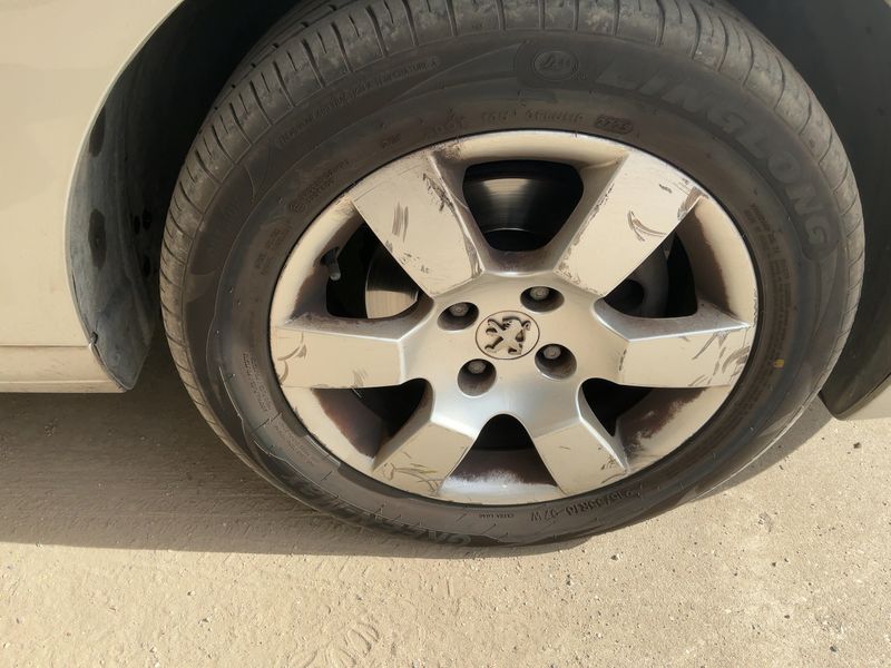 Peugeot 5008 1.6 e-HDi Active 2013 – снимка 11