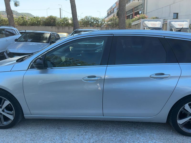 Peugeot 308 1.2 e-THP Feline 2014 – снимка 4
