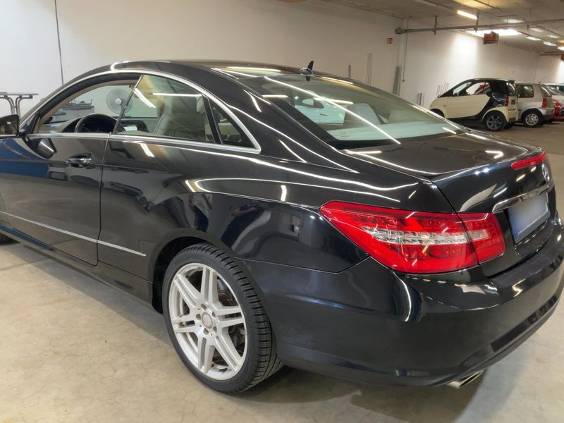 Mercedes-Benz E-Klasse E 350 CGI BlueEfficiency Elegance — zdjęcie 3