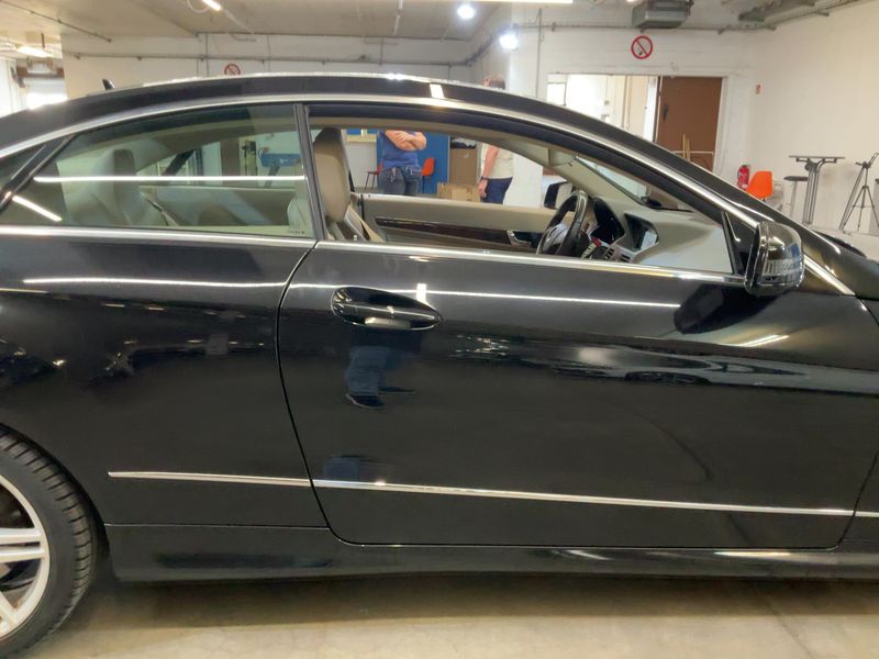 Mercedes-Benz E-Klasse E 350 CGI BlueEfficiency Elegance — zdjęcie 7