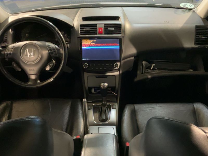 Honda Accord 2.4 VTEC Executive — zdjęcie 12