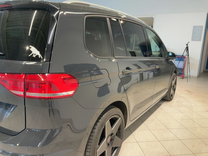 Volkswagen Touran 2.0 TDI IQ.DRIVE — zdjęcie 6