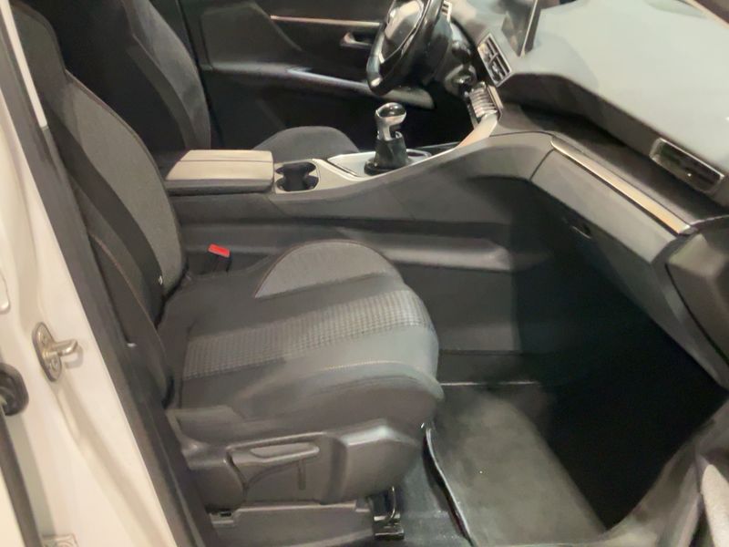 Peugeot 3008 1.6 Blue-HDi Active Business — zdjęcie 11