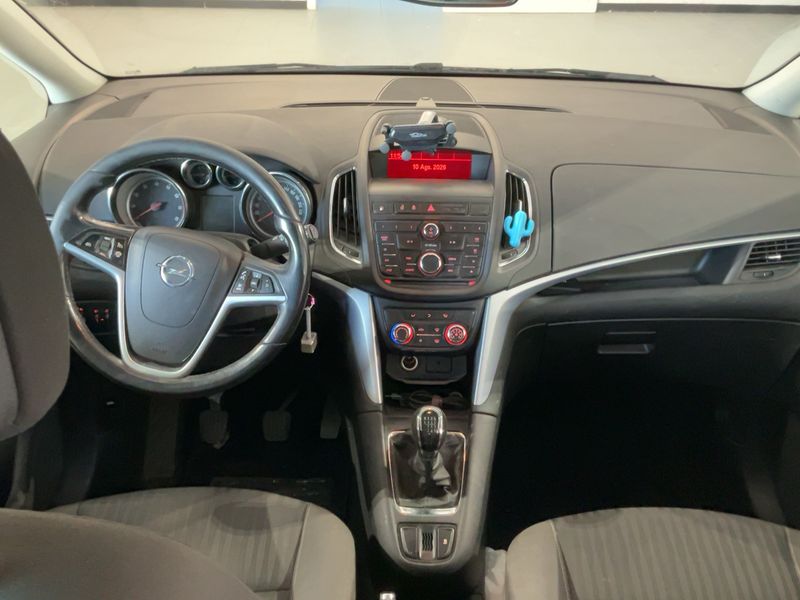 Opel Zafira Tourer 1.6 Turbo Elective — zdjęcie 12