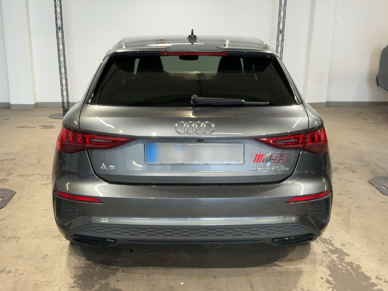 Audi A3 Sportback 45 TFSIe S line — zdjęcie 5