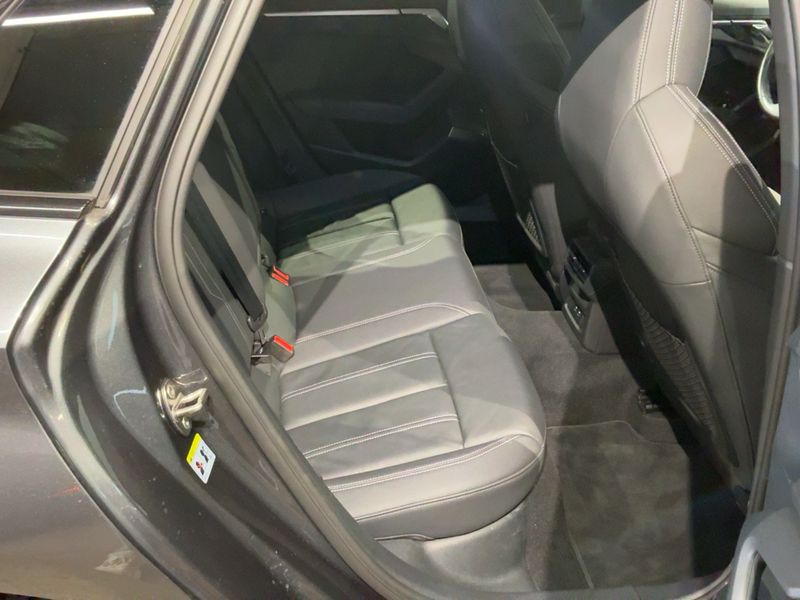 Audi A3 Sportback 45 TFSIe S line — zdjęcie 14