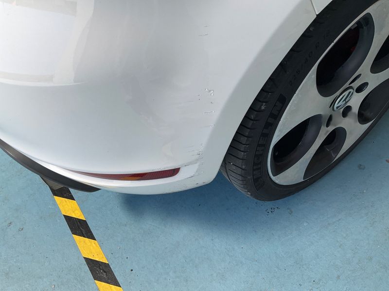 Volkswagen Golf VI 2.0 TSI GTI 2009 – снимка 25