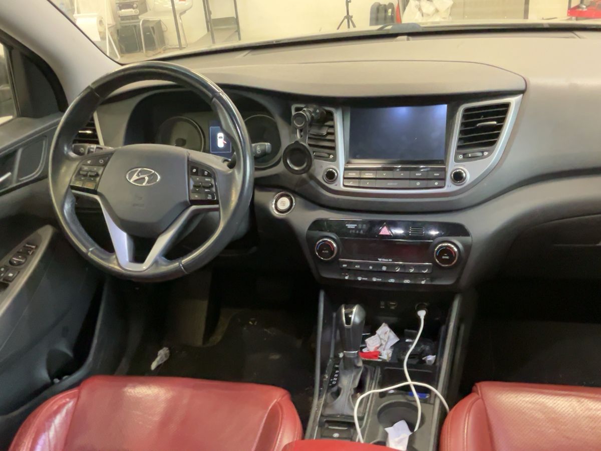 Hyundai Tucson 2016 — photo 18