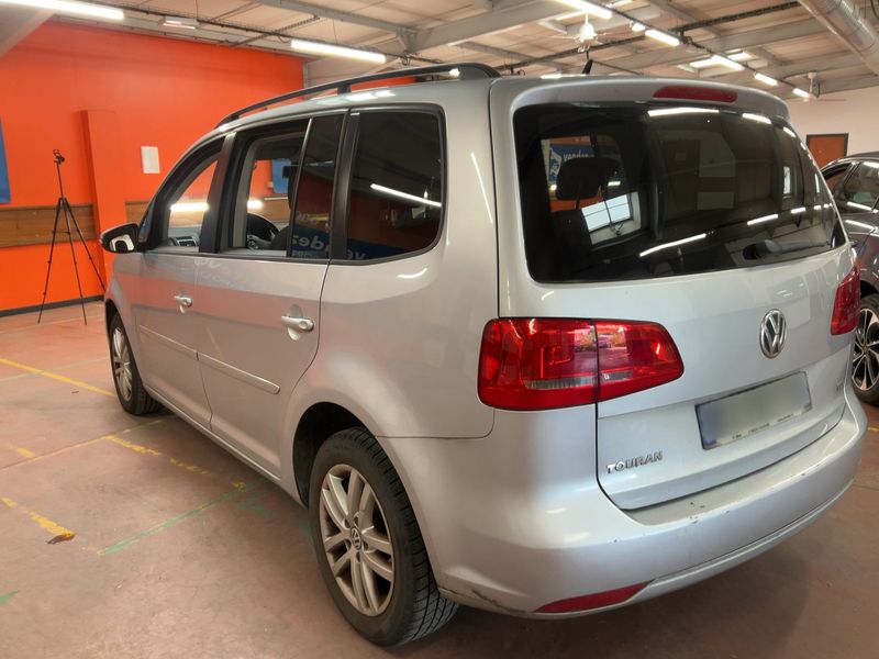 Volkswagen Touran 1.6 TDI Advance — zdjęcie 3