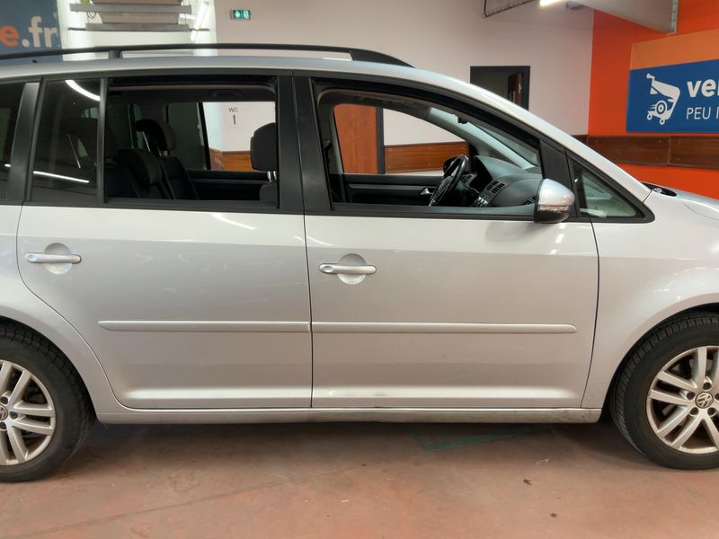 Volkswagen Touran 1.6 TDI Advance — zdjęcie 7