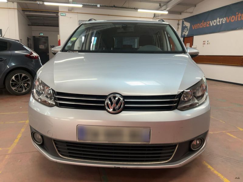 Volkswagen Touran 1.6 TDI Advance — zdjęcie 9