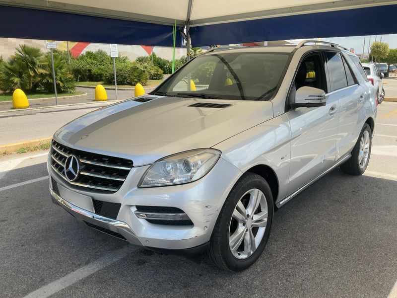 Mercedes-Benz M-Klasse