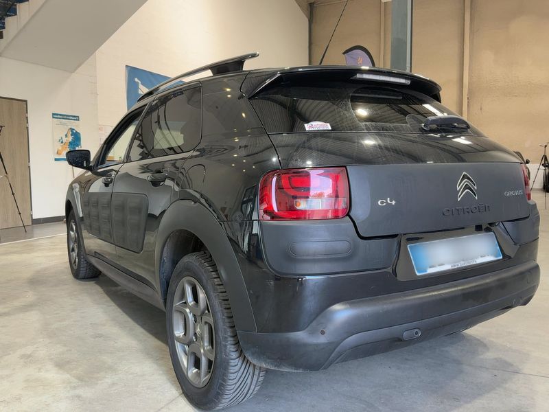 Citroen C4 Cactus 1.2 e-THP Shine — zdjęcie 3