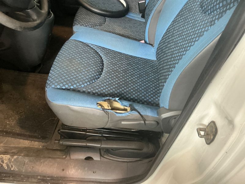 Fiat Scudo 2.0 JTDM 12 L1H1 130 Multijet 2015 – снимка 28